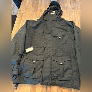 686 Men's Dark Gray snowboard Jacket